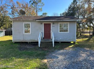 3808 Sculpin Ave, Pascagoula, MS 39581