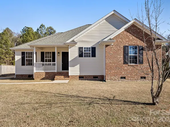 333 E Village Dr, Monroe, NC 28112