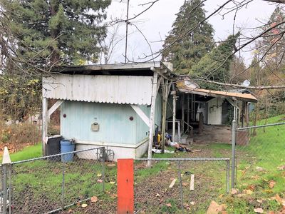 1335 4th Ave #1/2, Gold Hill, OR, 97525