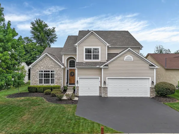 7878 Narrow Leaf Dr, Blacklick, OH 43004