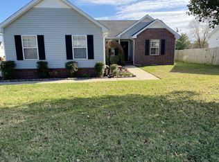 1307 Mac Duff Dr, Murfreesboro, TN 37128