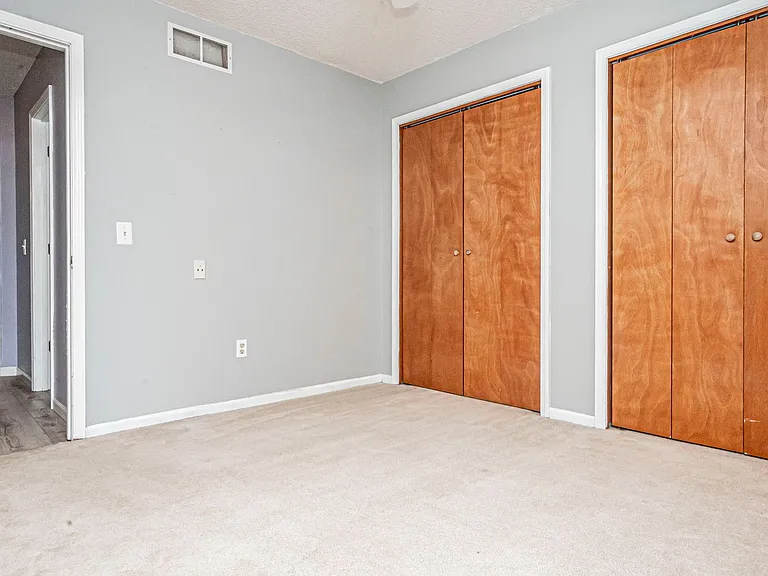 2505 Candlewood Dr — Photo 29