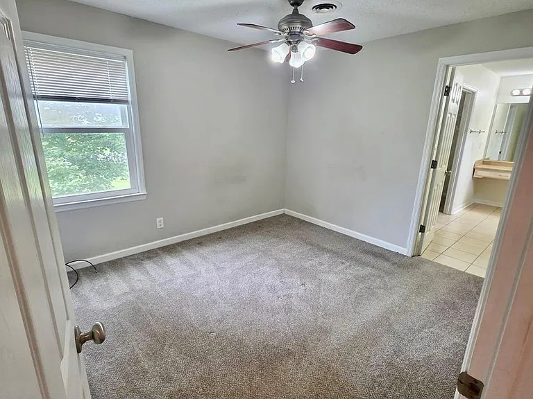 17439 Morgan Dr — Photo 10