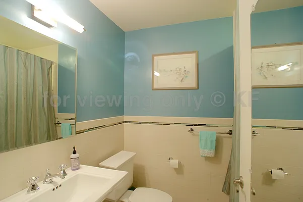 Rented by R New York | media 74