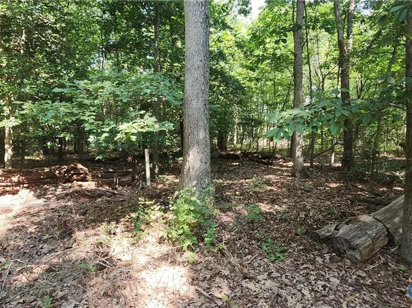 14316 Garnett Ln, Midlothian, VA 23114