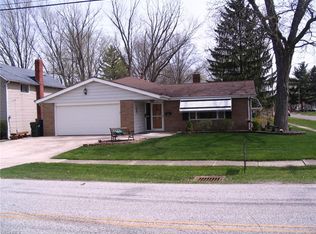 1017 Elm St, Grafton, OH 44044