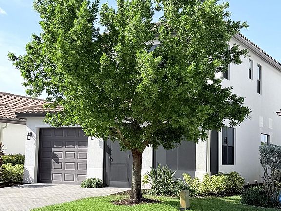 3rd image of 5489 Soria Ave