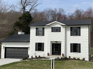 114 Trimingham Rd, New Albany, IN 47150