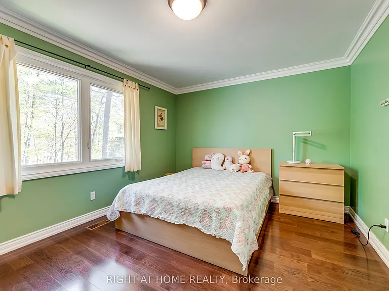 2175 Oneida Ct — Photo 23
