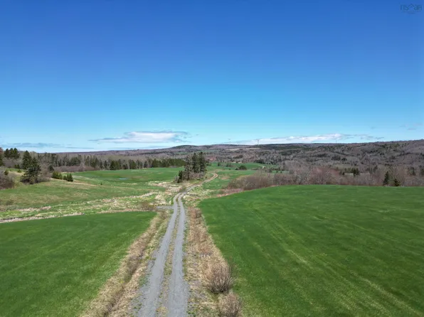 12 Two #1-3, Vincents Road Lot North Grant, NS B2G 2L1