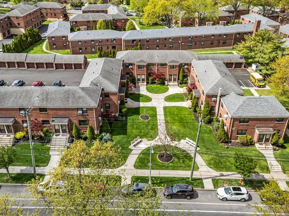 73-48 Springfield Boulevard #51B2, Bayside, NY 11364