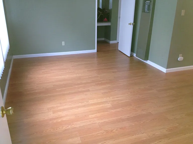 1729 G St #20 — Photo 5