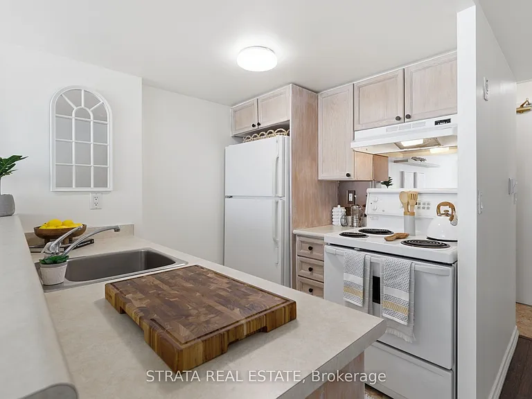 109 Front St E #440 — Photo 5