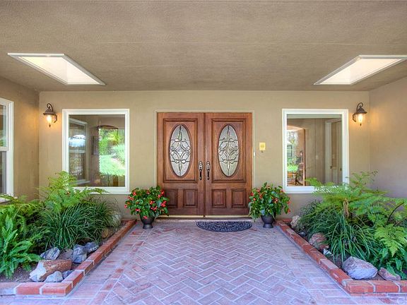 3rd image of 2311 Pavillion Dr