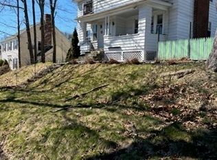 211 June St #B, Worcester, MA 01602