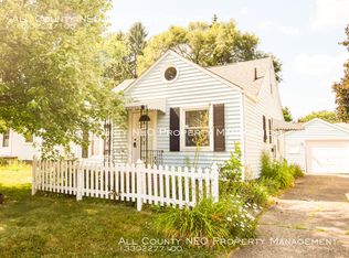 1401 Spangler Rd NE, Canton, OH 44714