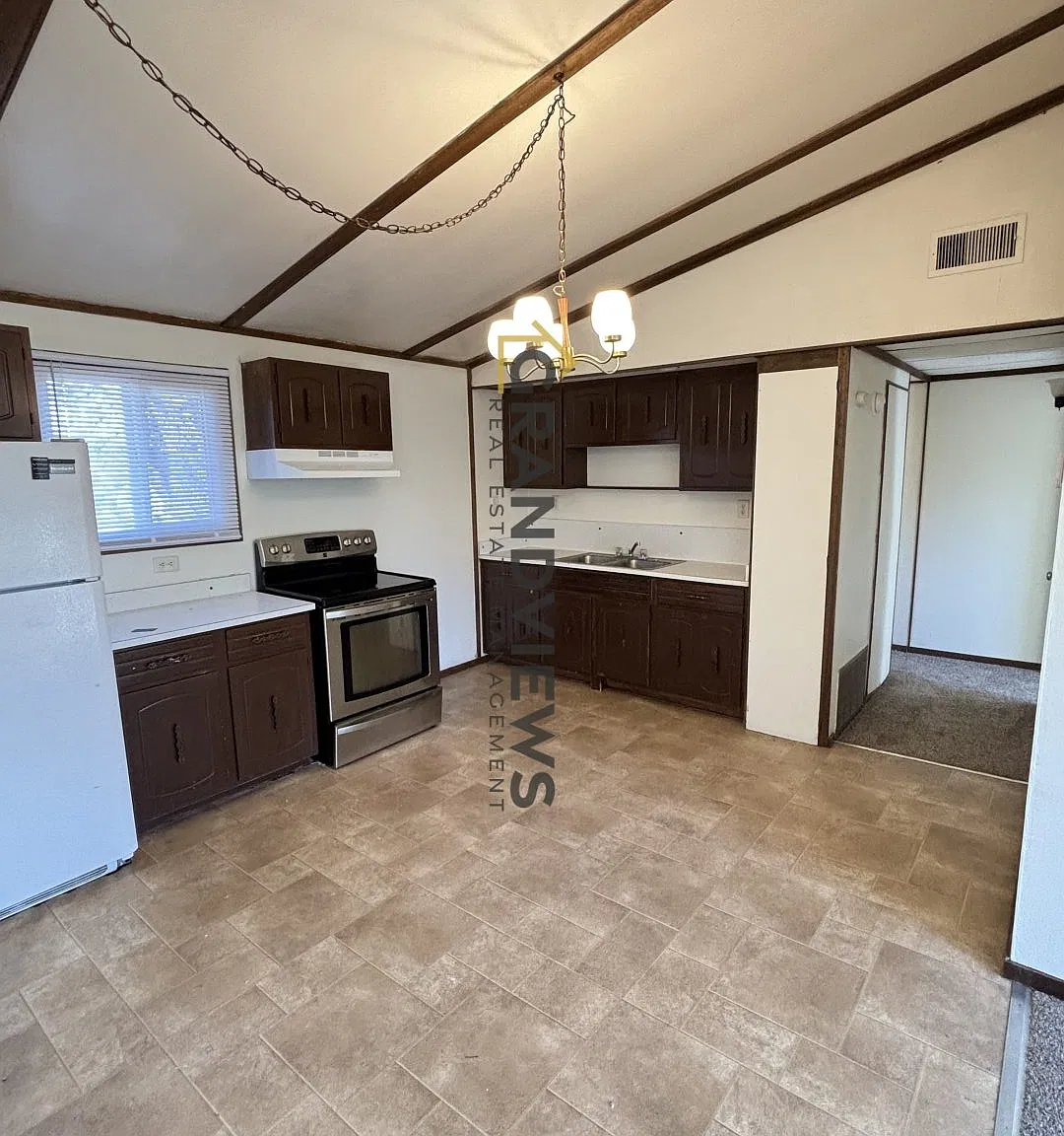 1 bed, 700 sqft, $800 — Photo 4