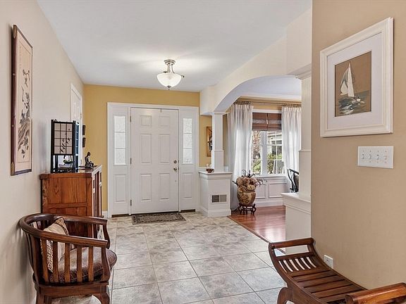 5th image of 53 Baldwin Rd Unit 1003