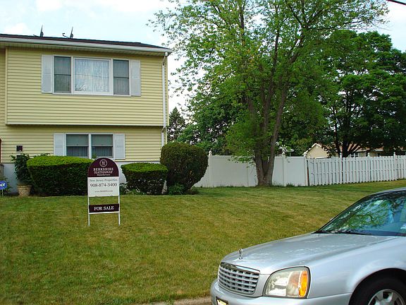 2nd image of 94 Arlington Ave