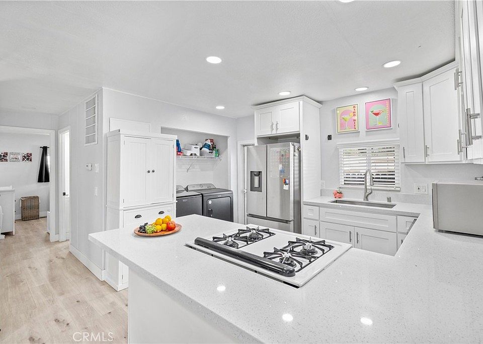 1st image of 17086 Esperanza Dr