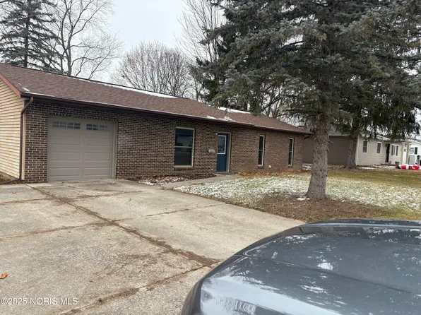 1415 Meadow Ave, Montpelier, OH 43543