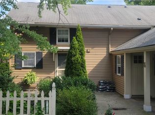 6 South St, Pittsford, NY 14534