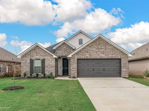 325 Ouachita Ln, Bossier City, LA 71112