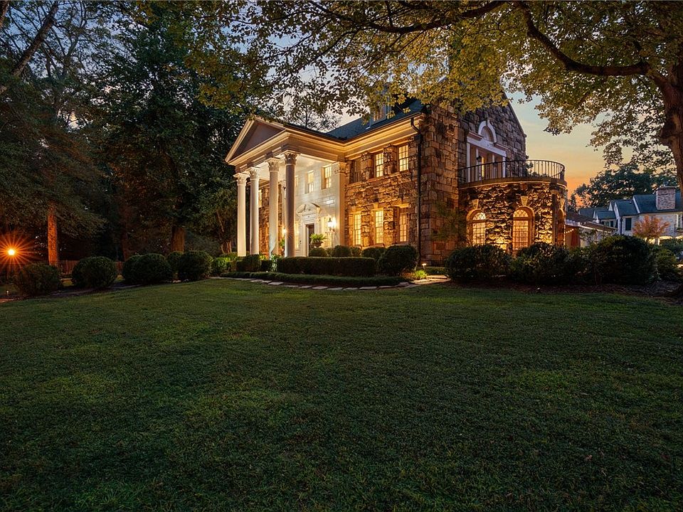 1st image of 48 Ridgeland Dr