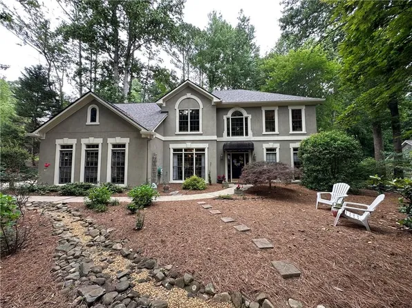 3962 Fox Glen Dr, Woodstock, GA 30189