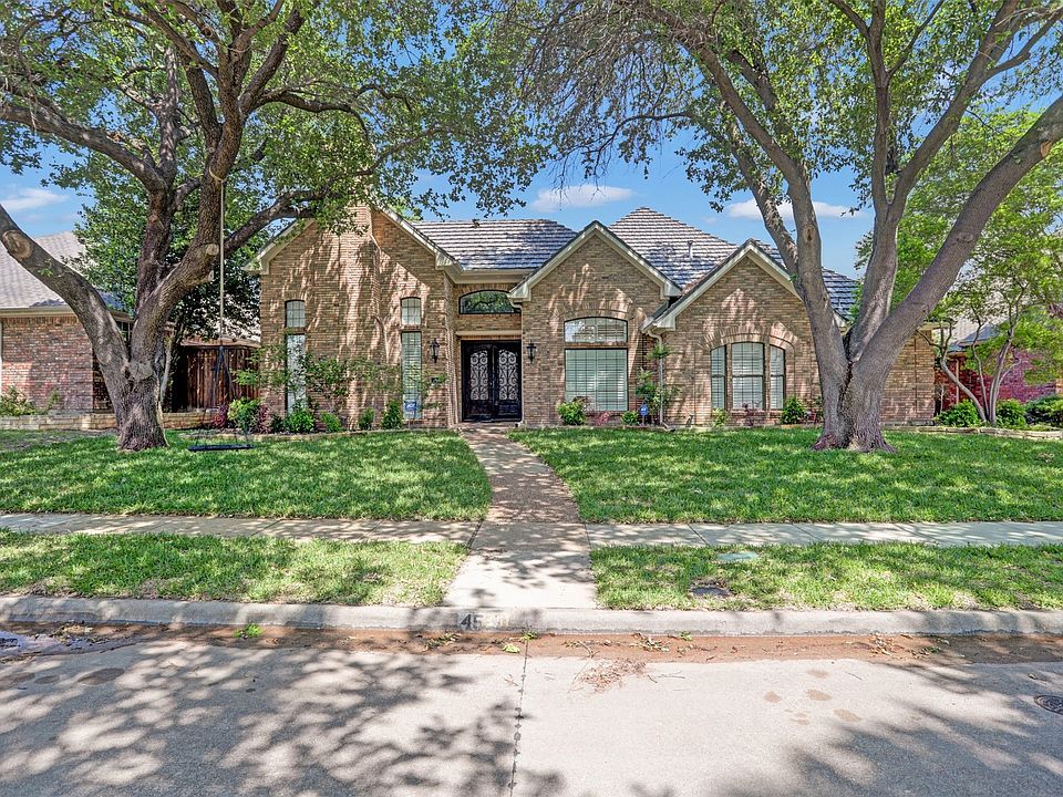 1st image of 4517 Charlemagne Dr
