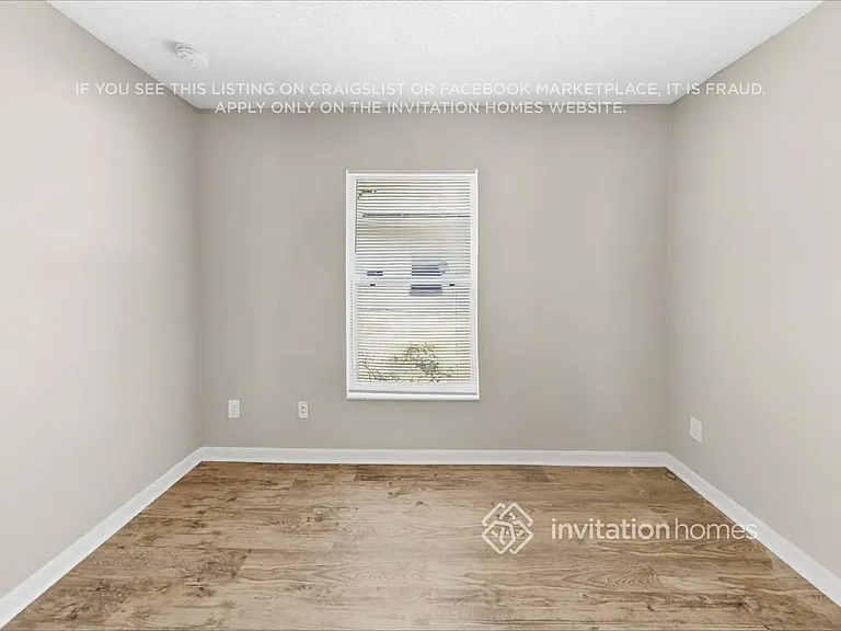 1266 N Ridge Blvd — Photo 19