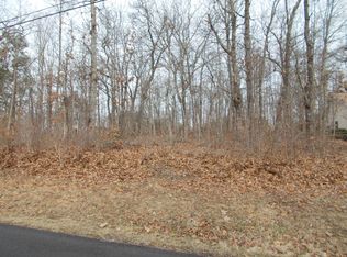 121 Brokenwood Ln, Crossville, TN 38558