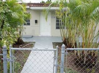 2730 Coolidge St, Hollywood, FL 33020
