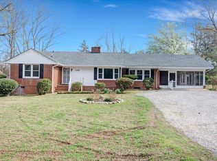 1312 W Andrews Ave, Henderson, NC 27536