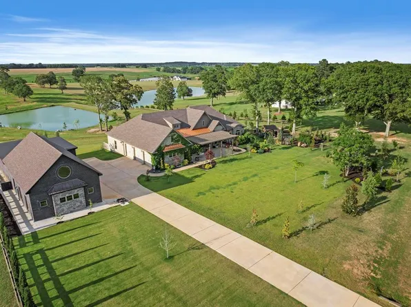 481 Grace Dr, Newton, AL 36352