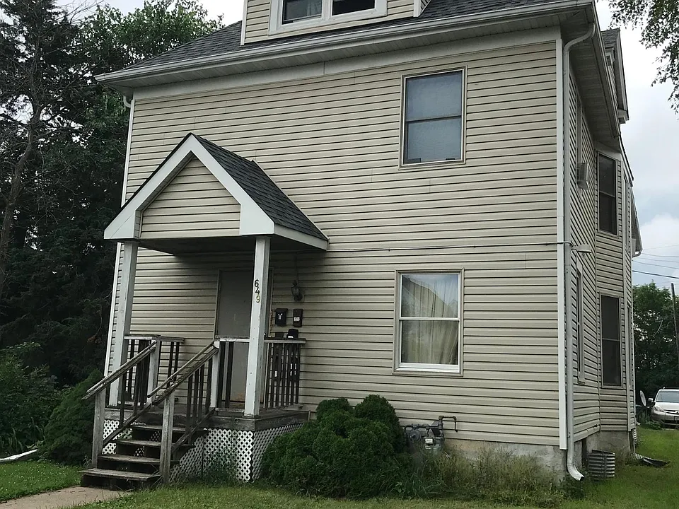 649 Erie St SE #5