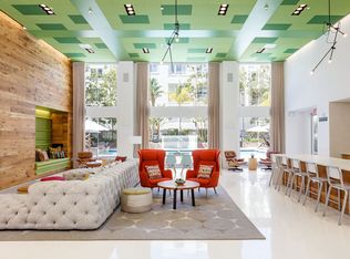 Metropolitan, San Mateo, CA 94401