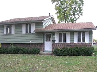 3239 Sundale Rd, Columbus, OH 43232