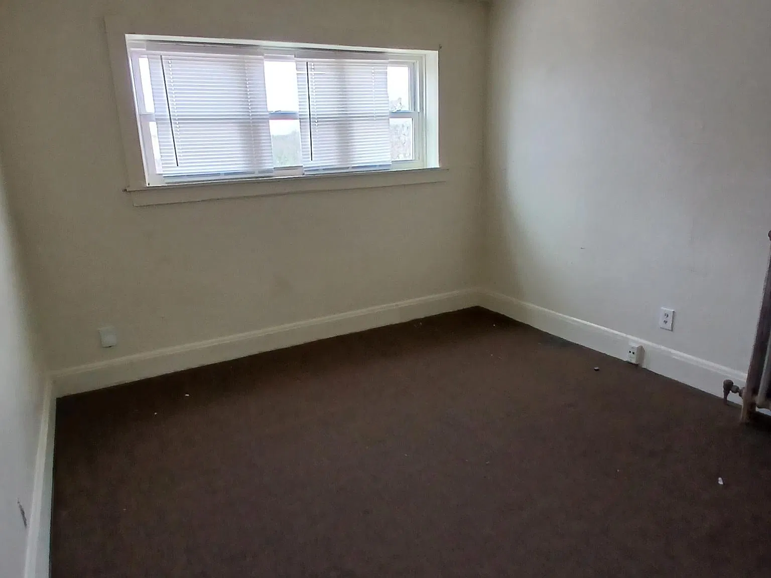 2 bed, $875 — Photo 1
