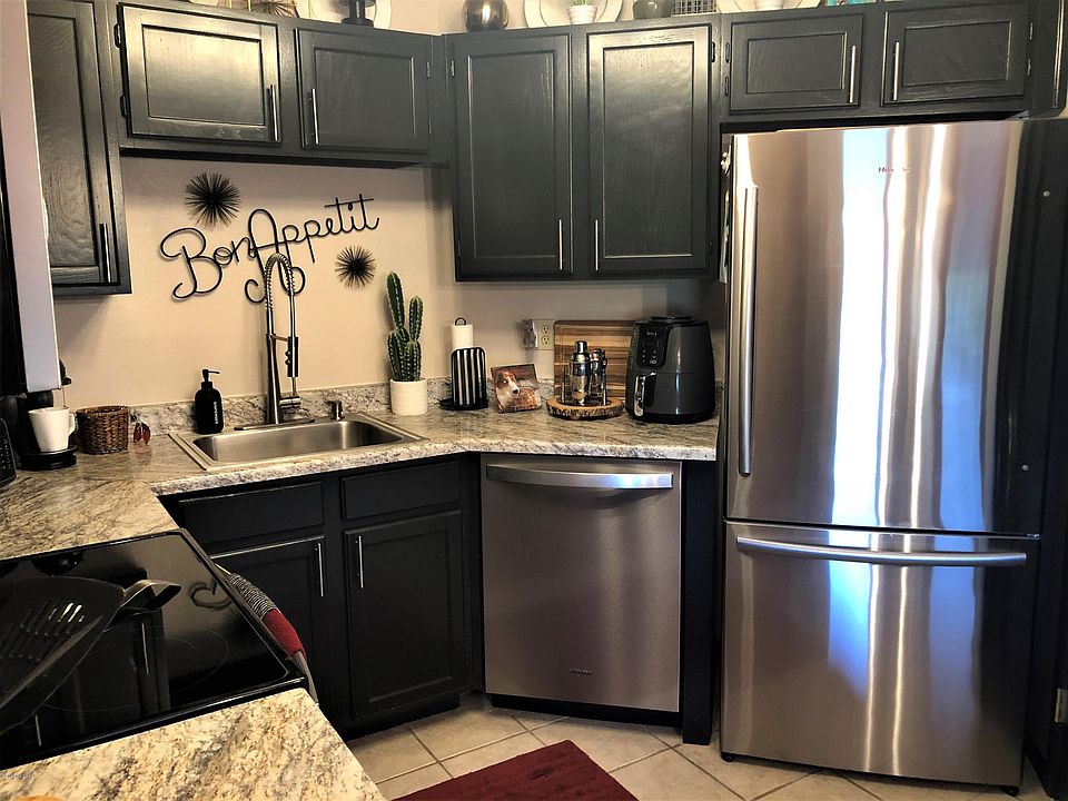 1st image of 6655 N Canyon Crest Dr