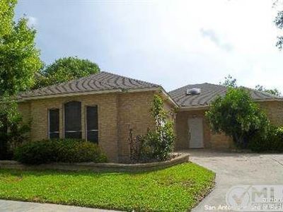 71 Cross Cyn, San Antonio, TX, 78247