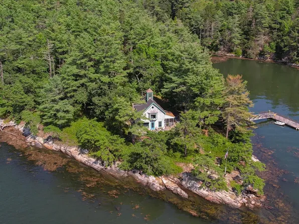 136 Brooks Cove Road, Westport Island, ME 04578