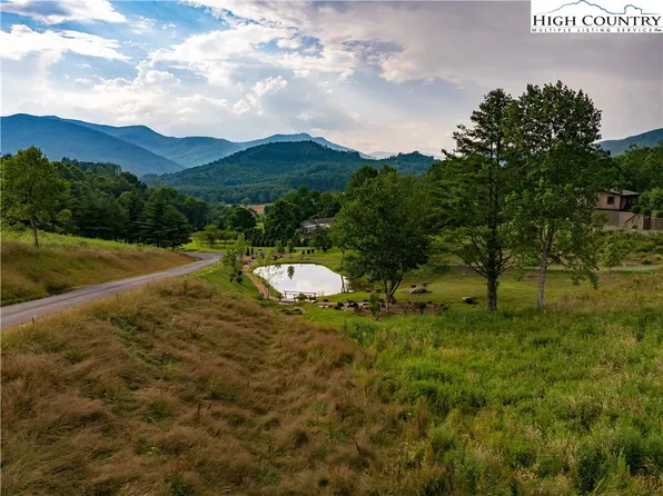 Lot 7 Summit View Parkway, Spruce Pine, NC 28777