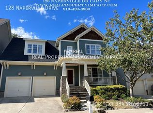 128 Naperville Dr, Cary, NC 27519