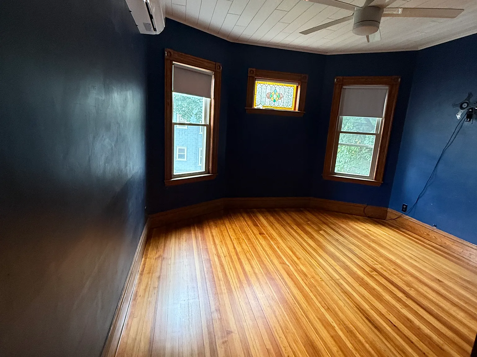 3 bed, 1000 sqft, $3,600 — Photo 4