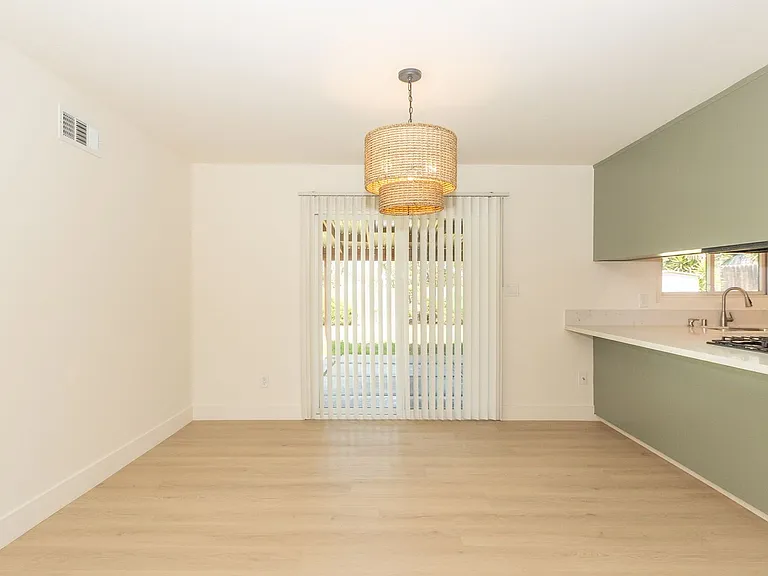 6180 Veemac Ave — Photo 6