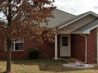 1423 Crape Myrtle Dr, Clarksville, AR 72830