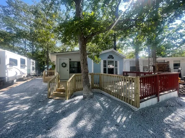 561 Corson Tavern Rd #230, Ocean View, NJ 08230
