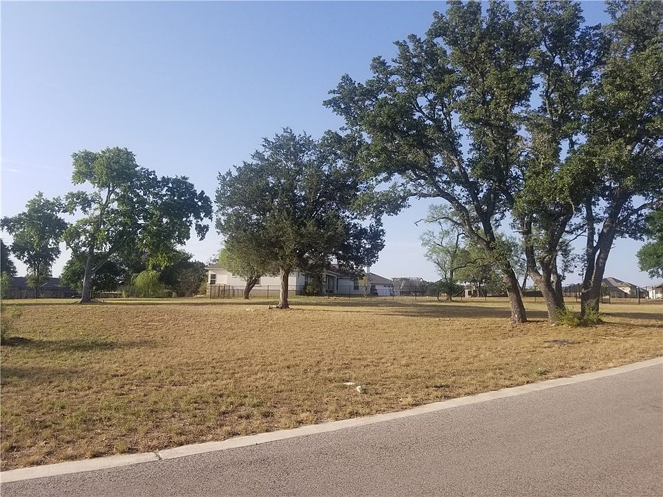 1st image of 405 Golden Eagle Way