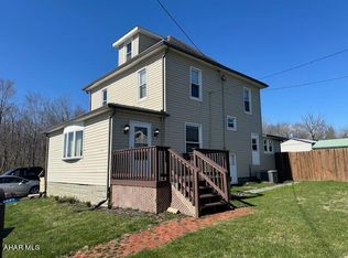 504 N 9th St, Bellwood, PA 16617